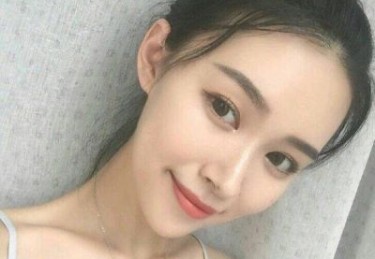 每日大赛官网 - 汇聚每日大赛、反差合集、在线观看资源